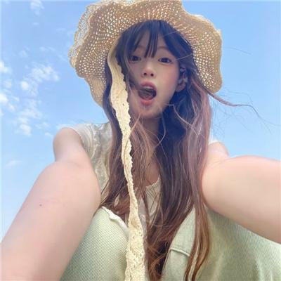 钢盔
