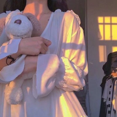 两场婚礼一场葬礼